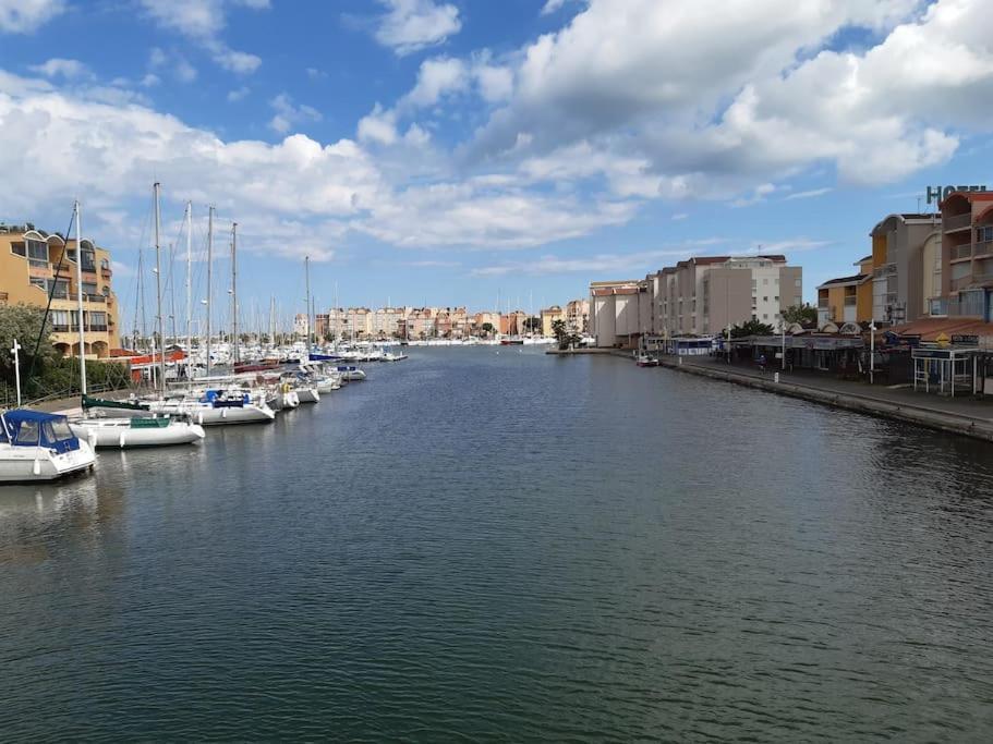 Appart. Calme 5 Pers Vue Sur Le Port De Gruissan Buitenkant foto